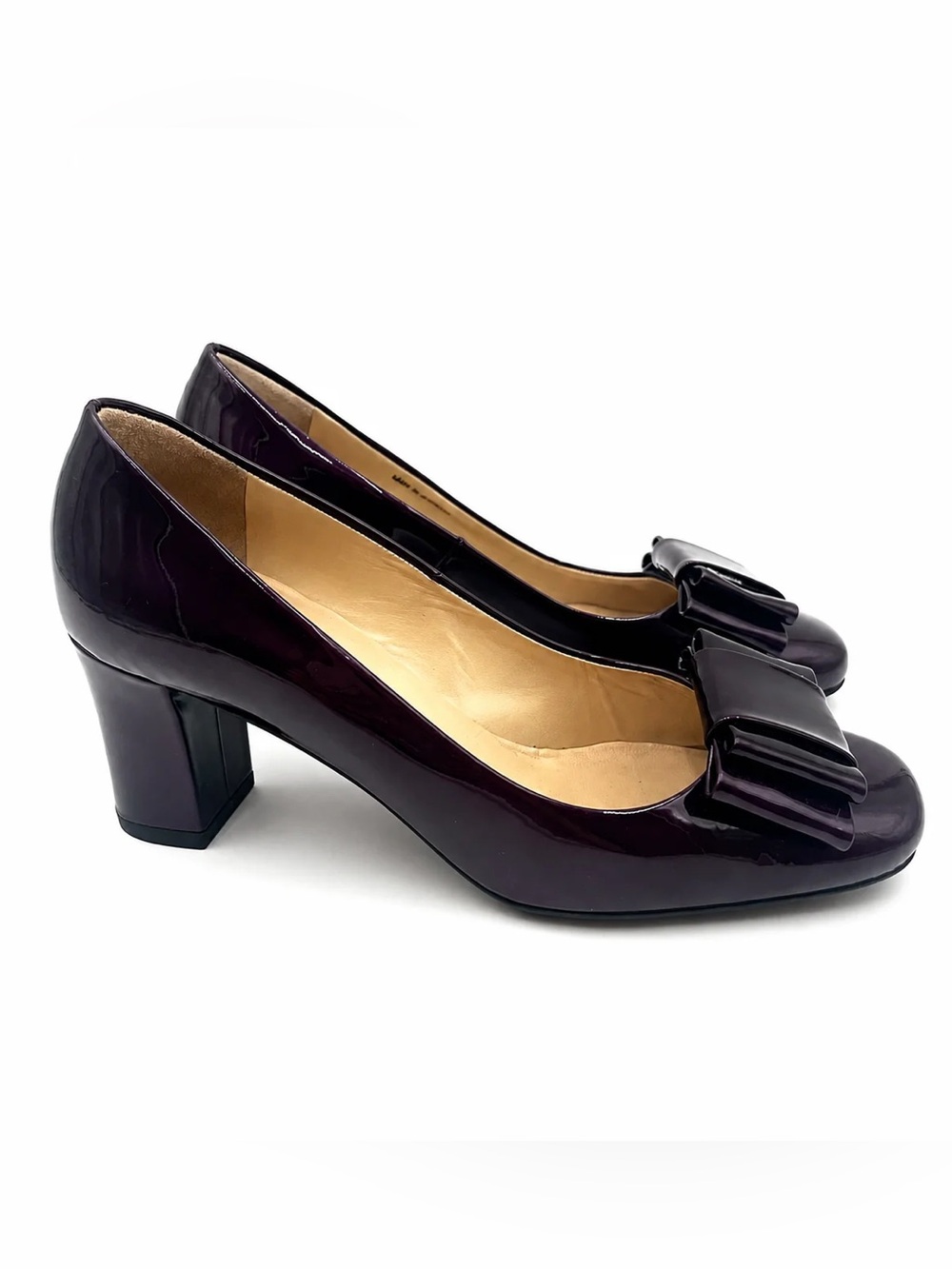 Peter Kaiser Purple Patent Bow Pump Size 5.5